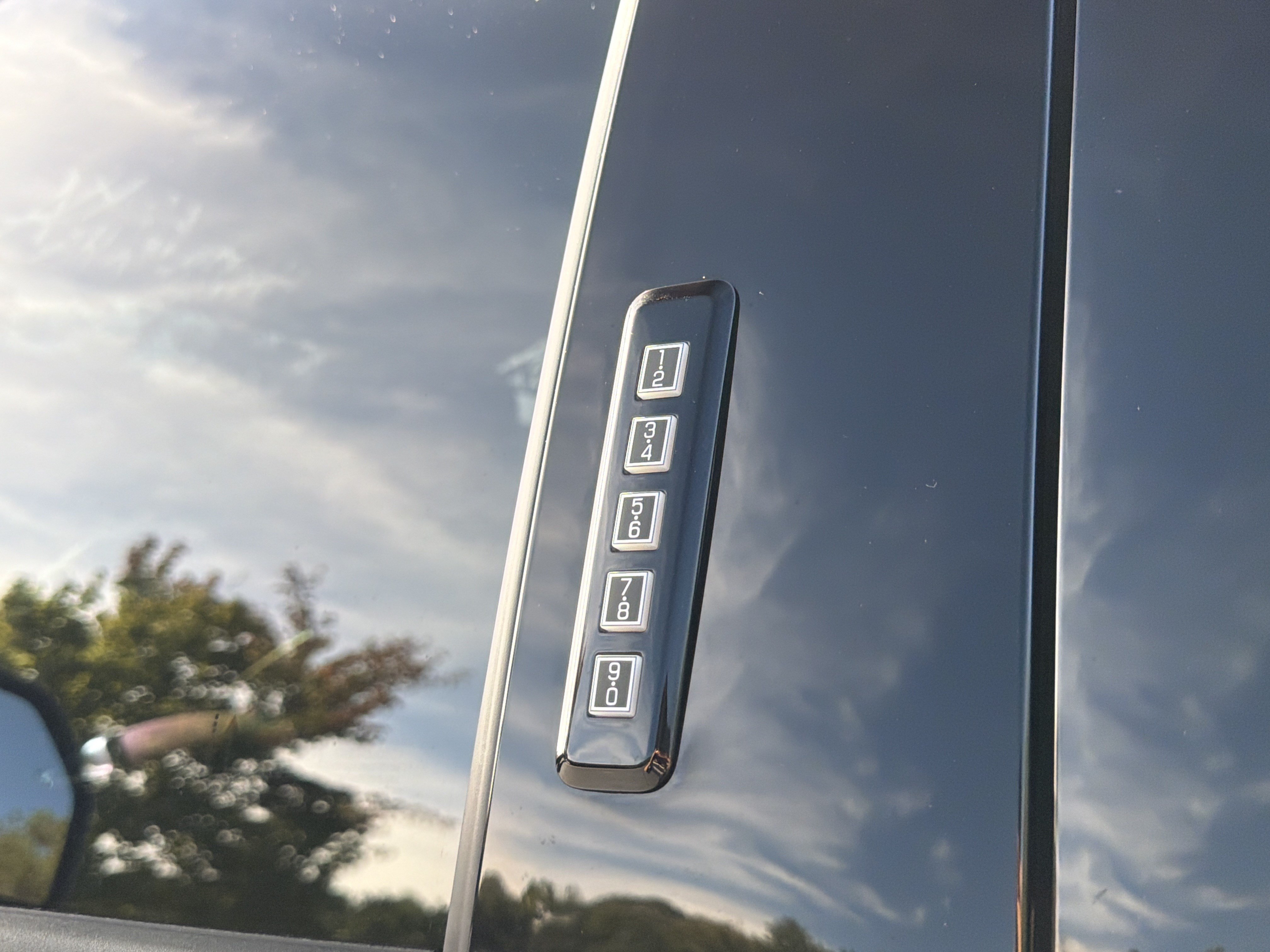 Used 2026 Ford F250 Lariat AWD/4WD image 23