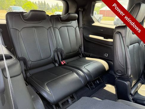 Used 2024 Jeep Grand Cherokee L Limited AWD/4WD image 42