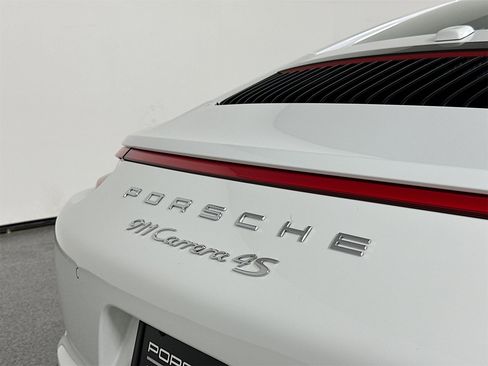 Certified 2017 Porsche 911 Carrera 4S image 17
