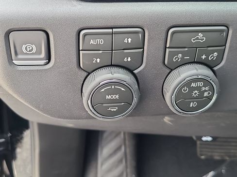 New 2026 Chevrolet Silverado 1500 RST AWD/4WD image 12
