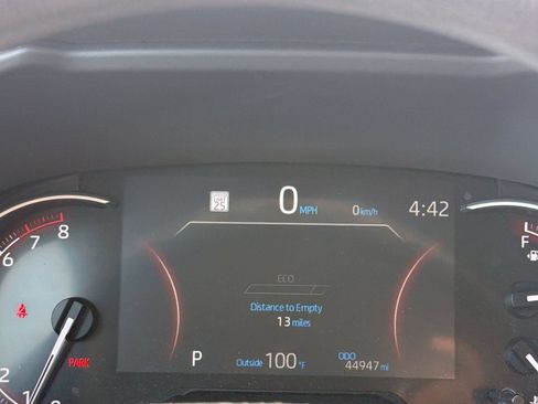 Used 2024 Toyota RAV4 LE FWD image 23