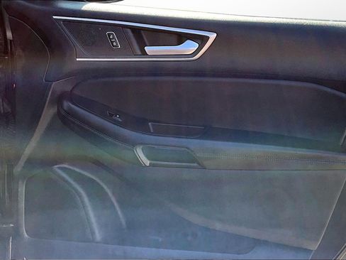 Used 2024 Ford Edge SEL w/ Convenience Package image 26