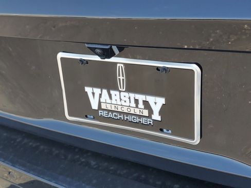 New 2026 Lincoln Navigator L Reserve AWD/4WD image 36