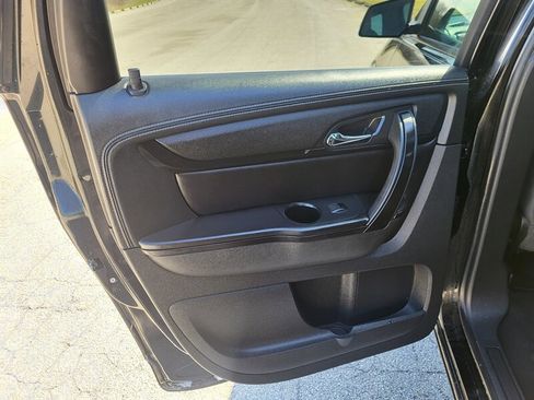 Used 2016 Chevrolet Traverse LT image 26