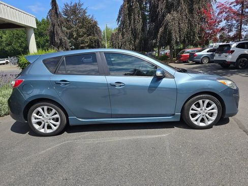 Used 2010 MAZDA MAZDA3 s Grand Touring FWD image 3