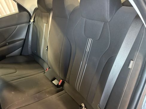 Used 2026 Hyundai Elantra Hybrid FWD image 16