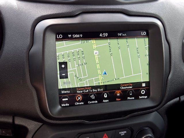 Used 2022 Jeep Renegade Latitude w/ Convenience Group AWD/4WD image 23