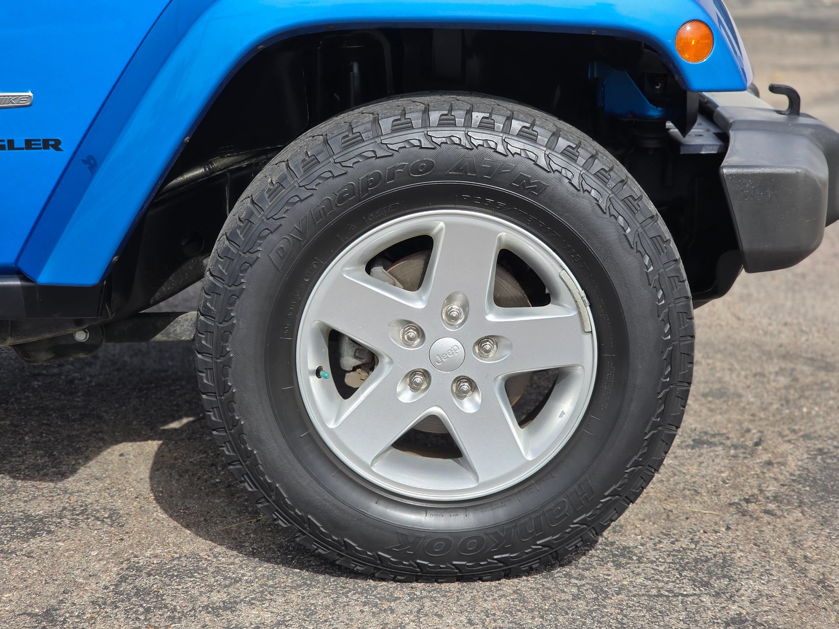 Used 2014 Jeep Wrangler Sport AWD/4WD image 9