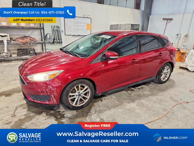 Used 2015 Ford Focus SE FWD image 1