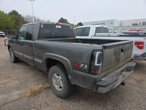 Used 2002 Chevrolet Silverado 1500 LT w/ Off-Road Pkg image 3