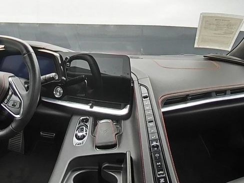 Used 2021 Chevrolet Corvette Stingray Premium Conv w/ Battery Protection Package RWD image 20