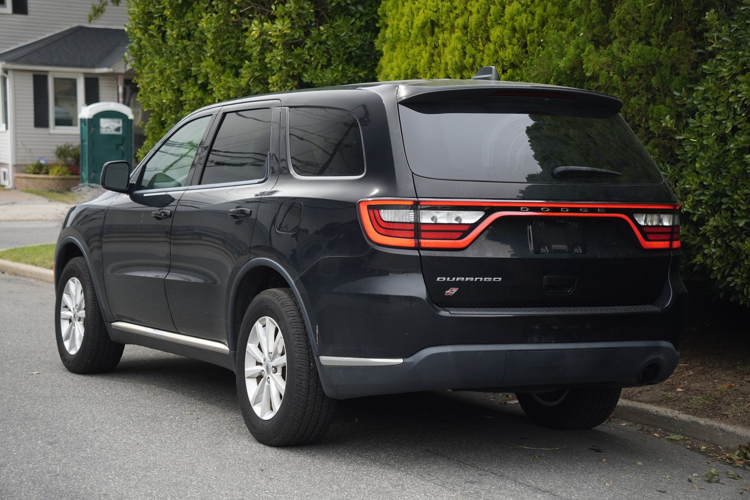 Used 2021 Dodge Durango SXT AWD/4WD image 4