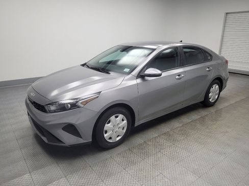 Used 2023 Kia Forte LXS w/ LXS Technology Package image 2