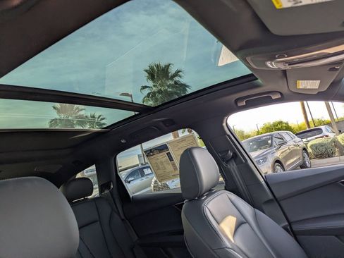 Used 2025 Audi Q7 3.0T Premium Plus image 11