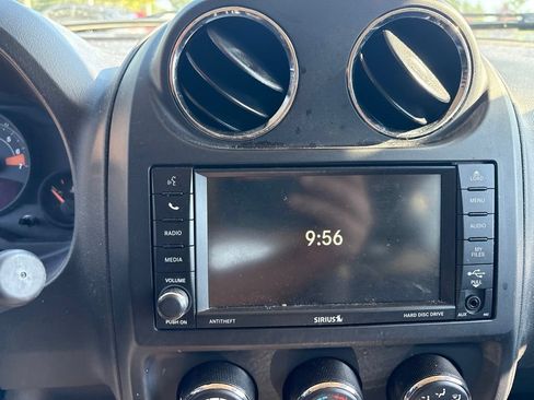 Used 2016 Jeep Patriot High Altitude FWD image 15