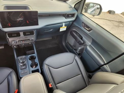 New 2026 Ford Maverick Lariat w/ Black Appearance Package AWD/4WD image 12