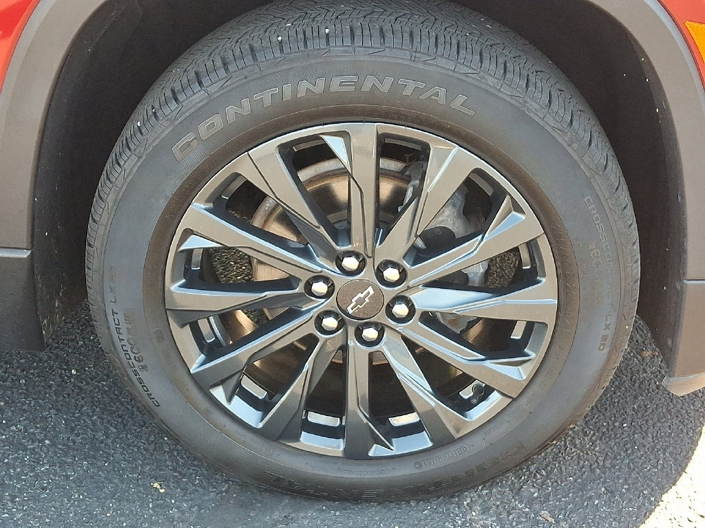 Certified 2023 Chevrolet Traverse RS AWD/4WD image 8