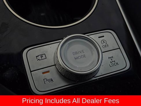 Used 2025 Genesis GV80 2.5T AWD/4WD image 18