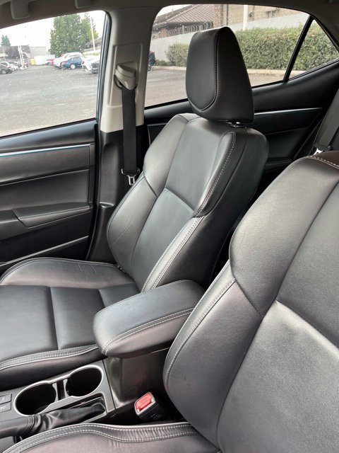 Used 2015 Toyota Corolla S Premium FWD image 12