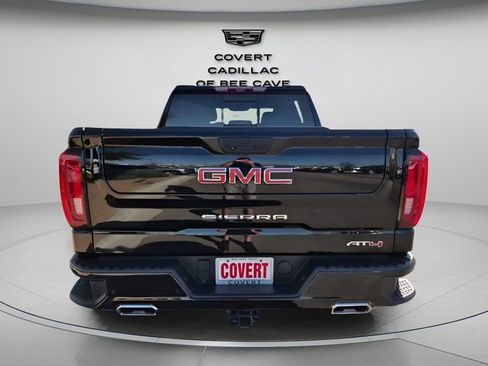 Used 2023 GMC Sierra 1500 AT4 w/ Technology Package image 8