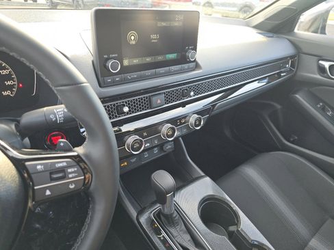 New 2026 Honda Civic Sport image 24