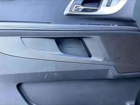 Used 2017 Chevrolet Equinox LT w/ Driver Confidence Package II image 15