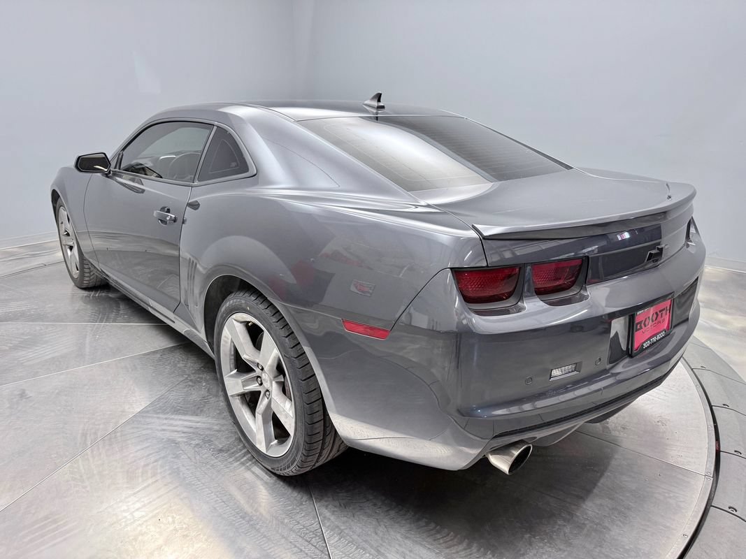 Used 2010 Chevrolet Camaro SS RWD image 7