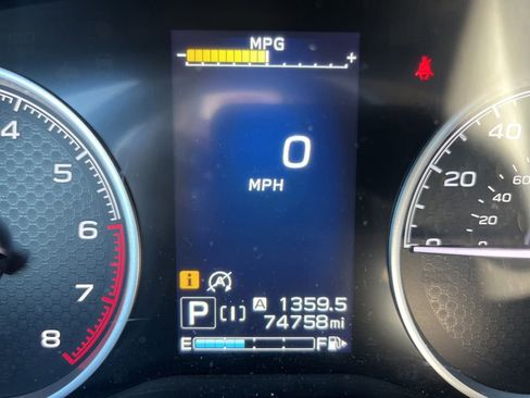 Used 2023 Subaru Forester Premium image 8