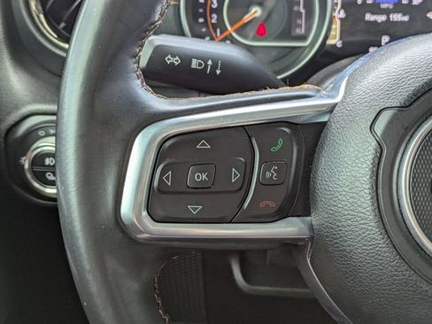 Used 2021 Jeep Gladiator Overland AWD/4WD image 21