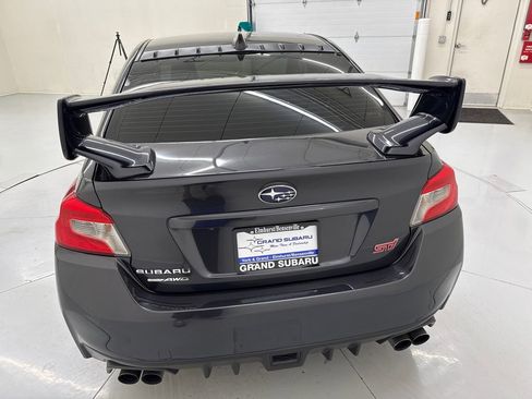 Used 2018 Subaru WRX STI AWD/4WD image 5