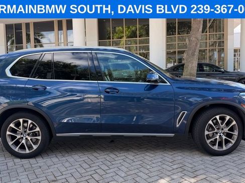 Used 2022 BMW X5 xDrive40i w/ Premium Package AWD/4WD image 9