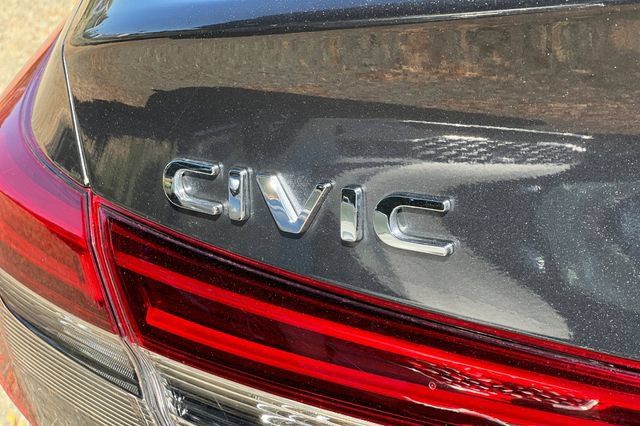 Used 2023 Honda Civic LX image 32