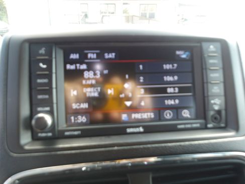 Used 2019 Dodge Grand Caravan GT image 20