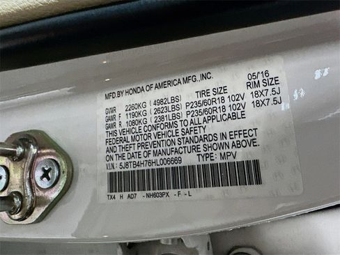 Used 2017 Acura RDX AWD w/ Advance Package image 31