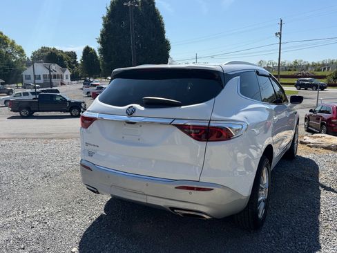 Used 2022 Buick Enclave Premium AWD/4WD image 5
