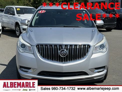 Used 2017 Buick Enclave Premium w/ Experience Buick Package image 10