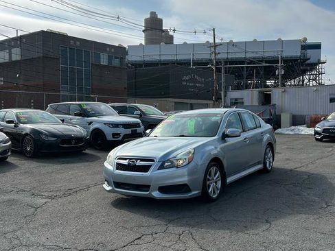 Used 2013 Subaru Legacy 2.5i Premium w/ All-Weather Pkg image 2