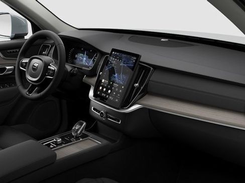 New 2026 Volvo XC90 B6 Plus w/ Protection Package Premier image 7