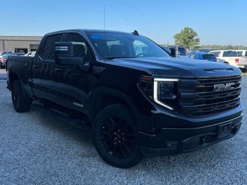 Used 2024 GMC Sierra 1500 Elevation w/ LPO, Elevation Black Package AWD/4WD image 1