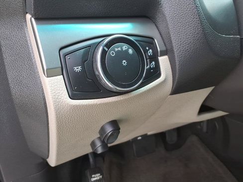 Used 2014 Ford Explorer FWD image 21