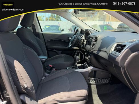 Used 2019 Jeep Compass Sport FWD image 13