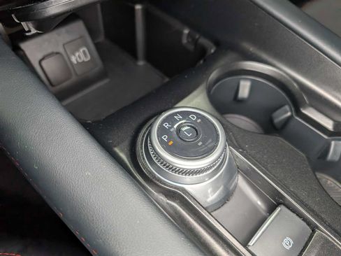 Used 2025 Ford Explorer ST-Line w/ ST-Line Street Pack AWD/4WD image 30