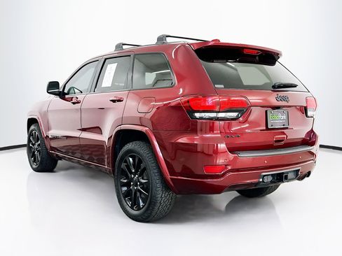 Used 2020 Jeep Grand Cherokee Altitude image 5