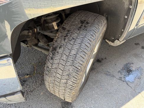 Used 2017 Chevrolet Silverado 1500 LT w/ Texas Edition image 7