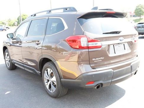 Used 2019 Subaru Ascent Premium w/ Popular Package #4 AWD/4WD image 7