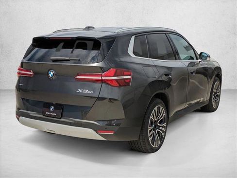 Used 2025 BMW X3 xDrive30i w/ Premium Package image 2