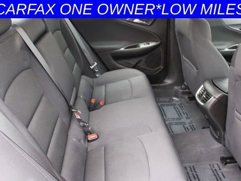 Used 2022 Chevrolet Malibu LT image 21