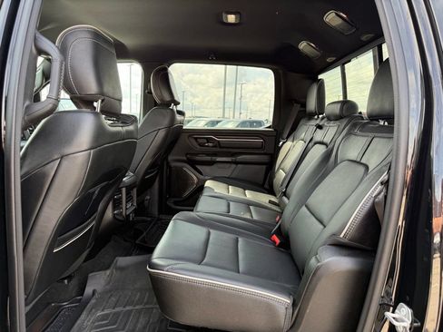 Used 2022 RAM 1500 Limited AWD/4WD image 11