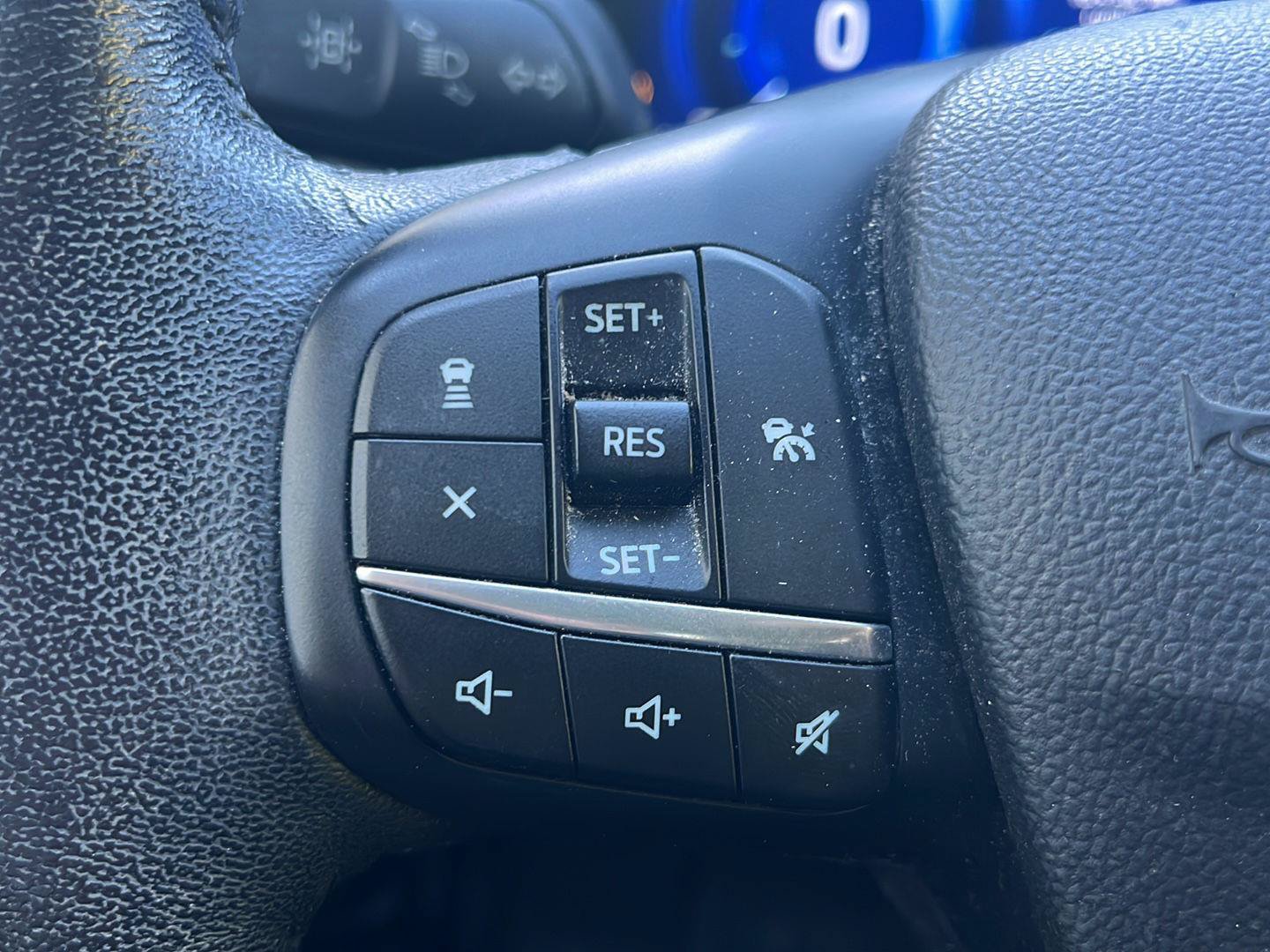 Used 2020 Ford Escape SE Sport AWD/4WD image 11