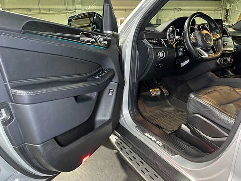Used 2017 Mercedes-Benz GLE 43 AMG 4MATIC image 21